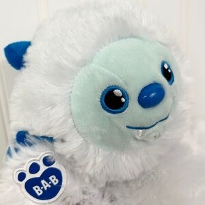 Build-A-Bear Yeti Plush – White Snow Monster Soft Winter Stuffed Animal
